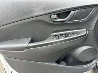 Hyundai KONA 2023 AWD SE 4 puertas Crossover
