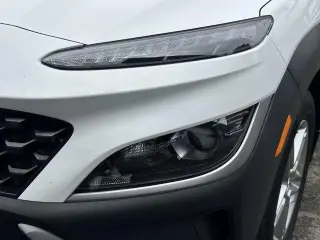 Hyundai KONA 2023 AWD SE 4 puertas Crossover