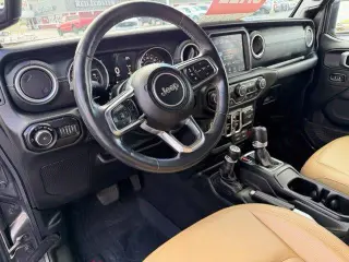Jeep Wrangler Unlimited 2019 4x4 Sahara 4dr SUV