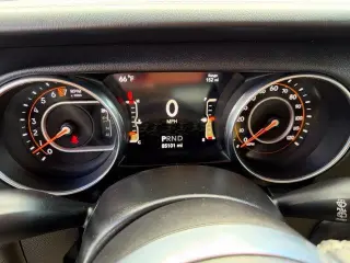 Jeep Wrangler Unlimited 2019 4x4 Sahara 4dr SUV