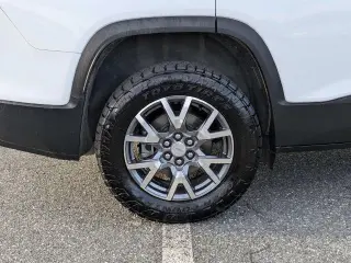 GMC Acadia 2023 4x4 SLT 4puertas SUV