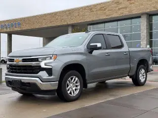 Chevrolet Silverado 1500 2026 4x4 LT 4dr Crew Cab 5.8 ft. SB con 2FL