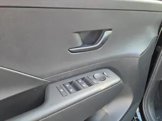 Hyundai KONA 2027 AWD SEL Sport 4p SUV