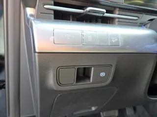 Hyundai KONA 2027 AWD SEL Sport 4p SUV