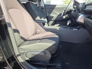 Hyundai KONA 2027 AWD SEL Sport 4p SUV