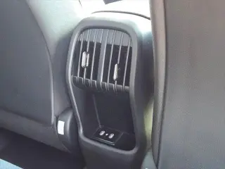 Hyundai KONA 2027 AWD SEL Sport 4p SUV
