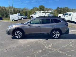 Subaru Outback 2021 AWD Limited 4p Crossover