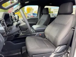 Ford F-150 2023 4x4 XL 4dr SuperCrew 5.5 ft. SB