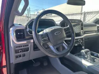 Ford F-150 Lightning 2023 AWD XLT 4dr SuperCrew 5.5 ft. SB
