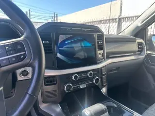 Ford F-150 Lightning 2023 AWD XLT 4dr SuperCrew 5.5 ft. SB