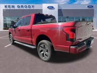 Ford F-150 Lightning 2023 AWD XLT 4dr SuperCrew 5.5 ft. SB