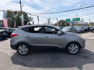 Hyundai TUCSON 2010 Limited 4dr SUV