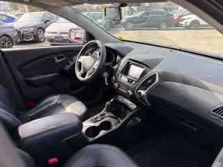 Hyundai TUCSON 2010 Limited 4dr SUV