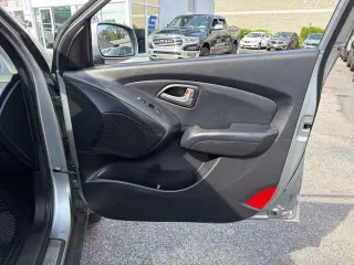 Hyundai TUCSON 2010 Limited 4dr SUV