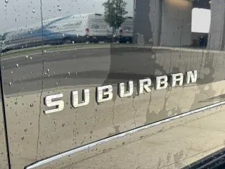 Chevrolet Suburban 2016 4x4 LTZ 4dr SUV