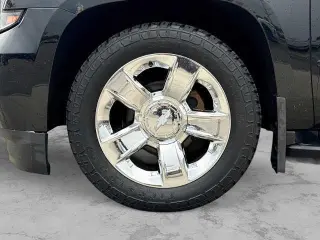 Chevrolet Suburban 2016 4x4 LTZ 4dr SUV