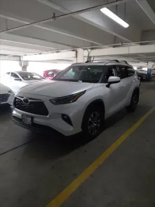 Toyota Highlander 2022 XLE 4dr SUV