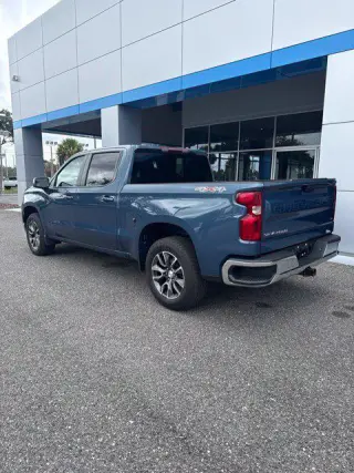 Chevrolet Silverado 1500 2024 4x4 LT 4dr Cabina de Tripulante 5.8 ft. CB con 2FL