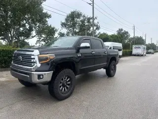 Toyota Tundra 2020 4x4 1794 Edición 4dr CrewMax Cab Pickup SB