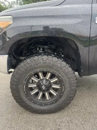 Toyota Tundra 2020 4x4 1794 Edición 4dr CrewMax Cab Pickup SB