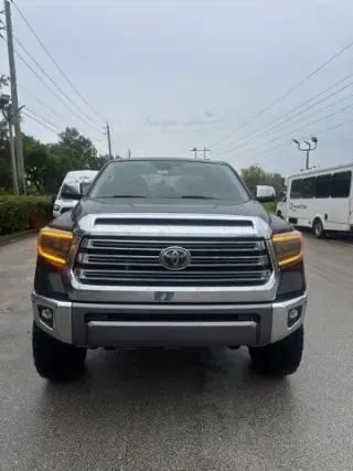 Toyota Tundra 2020 4x4 1794 Edición 4dr CrewMax Cab Pickup SB