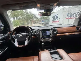 Toyota Tundra 2020 4x4 1794 Edición 4dr CrewMax Cab Pickup SB