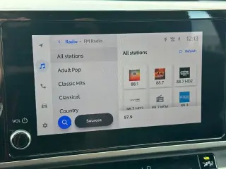 Toyota Camry 2025 SE Sedán 4 puertas