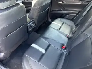 Toyota Camry 2025 SE 4p Sedan