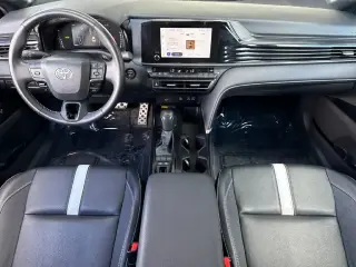 Toyota Camry 2025 SE 4p Sedan