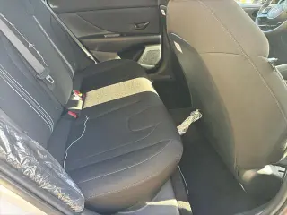 Hyundai ELANTRA 2026 SEL Sport 4dr Sedan