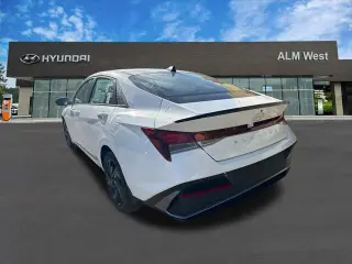 Hyundai ELANTRA 2026 SEL Sport 4dr Sedan
