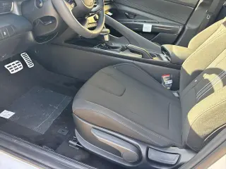 Hyundai ELANTRA 2026 SEL Sport 4dr Sedan