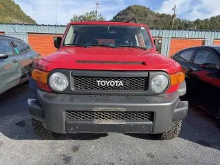 Toyota FJ Cruiser 2012 4x4 4dr SUV 6M