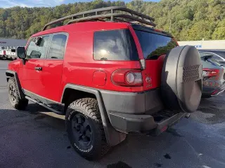 Toyota FJ Cruiser 2012 4x4 4dr SUV 6M