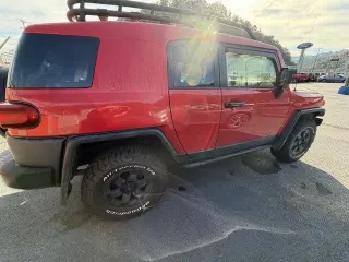 Toyota FJ Cruiser 2012 4x4 4dr SUV 6M
