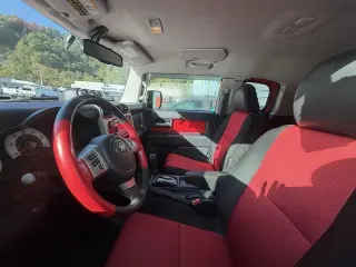 Toyota FJ Cruiser 2012 4x4 4dr SUV 6M