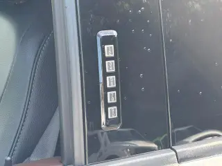 Ford F-150 2023 4x4 Lariat 4p SuperCrew 5.5 ft. CB
