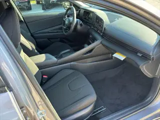 Hyundai ELANTRA 2025 SEL Sport 4dr Sedan
