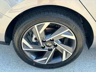 Hyundai ELANTRA 2025 SEL Sport 4dr Sedan
