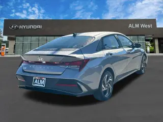 Hyundai ELANTRA 2025 SEL Sport 4dr Sedan