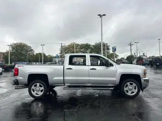 Chevrolet Silverado 2500HD 2015 4x4 LT 4dr Crew Cab LB