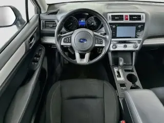 Subaru Legacy 2015 tracción total 2.5i Premium sedán 4 puertas