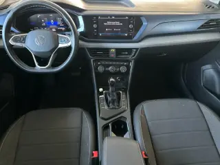Volkswagen Taos 2024 SE 4p SUV