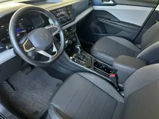 Volkswagen Taos 2024 SE 4p SUV