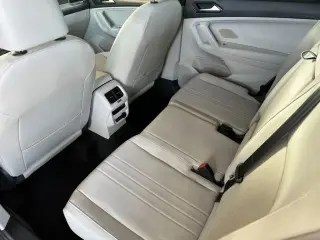 Volkswagen Tiguan 2023 SE R-Line Black 4dr SUV