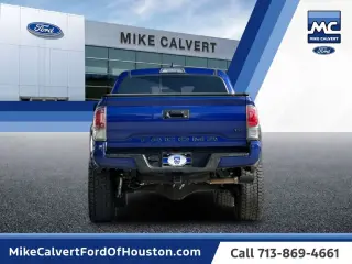 Toyota Tacoma 2022 4x4 TRD Todo Terreno 4p Doble Cab 6.1 ft LB