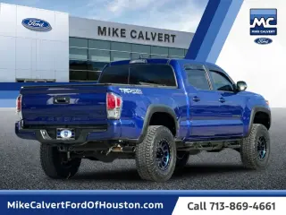 Toyota Tacoma 2022 4x4 TRD Todo Terreno 4p Doble Cab 6.1 ft LB