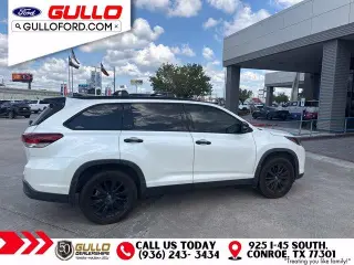Toyota Highlander 2019 SE 4p SUV