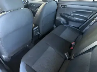 Nissan Versa 2023 SV 4p Sedan
