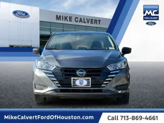 Nissan Versa 2023 SV 4p Sedan